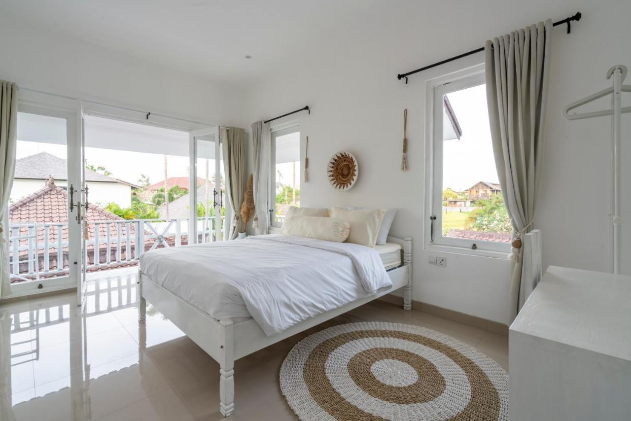 Isaiya Boutique Hotel Canggu Екстериор снимка