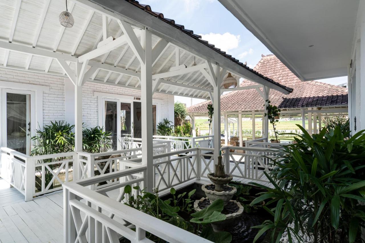 Isaiya Boutique Hotel Canggu Екстериор снимка