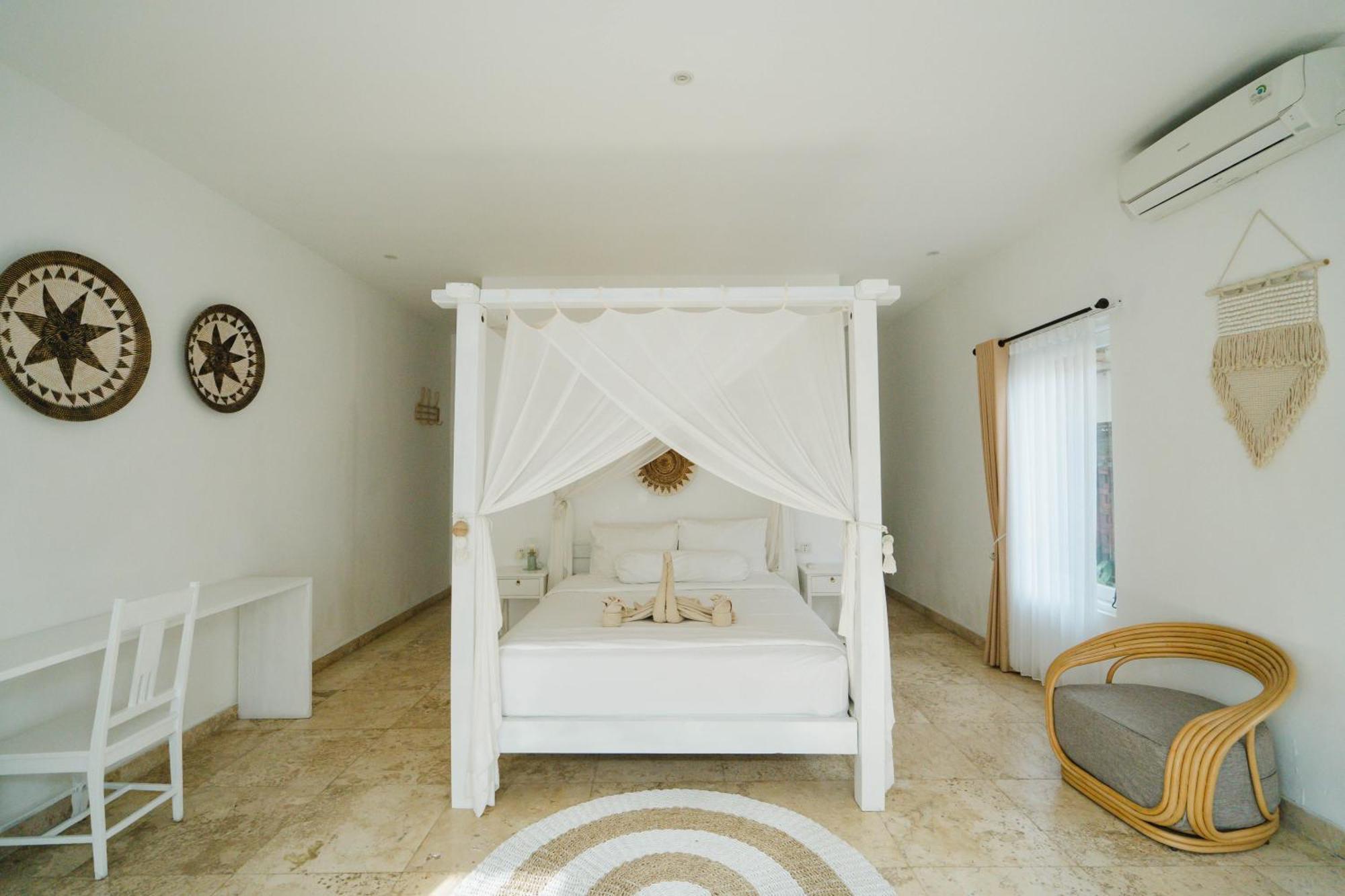 Isaiya Boutique Hotel Canggu Екстериор снимка