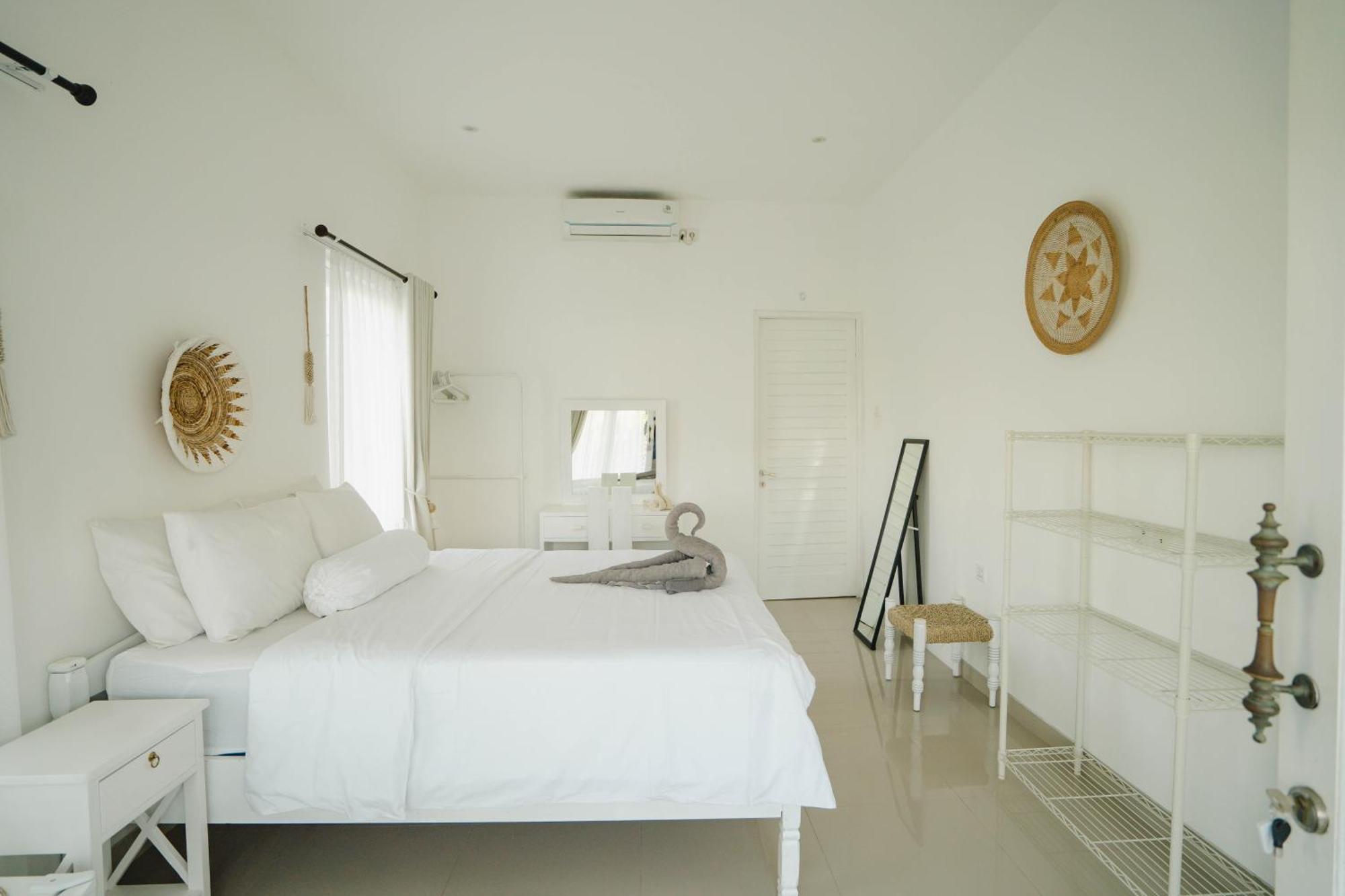 Isaiya Boutique Hotel Canggu Екстериор снимка