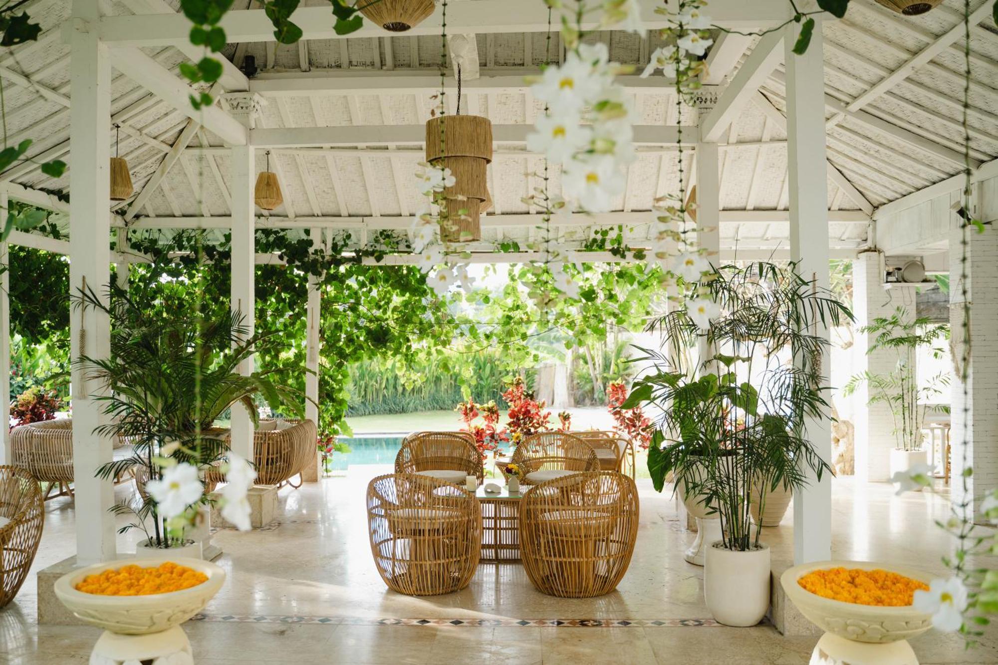 Isaiya Boutique Hotel Canggu Екстериор снимка