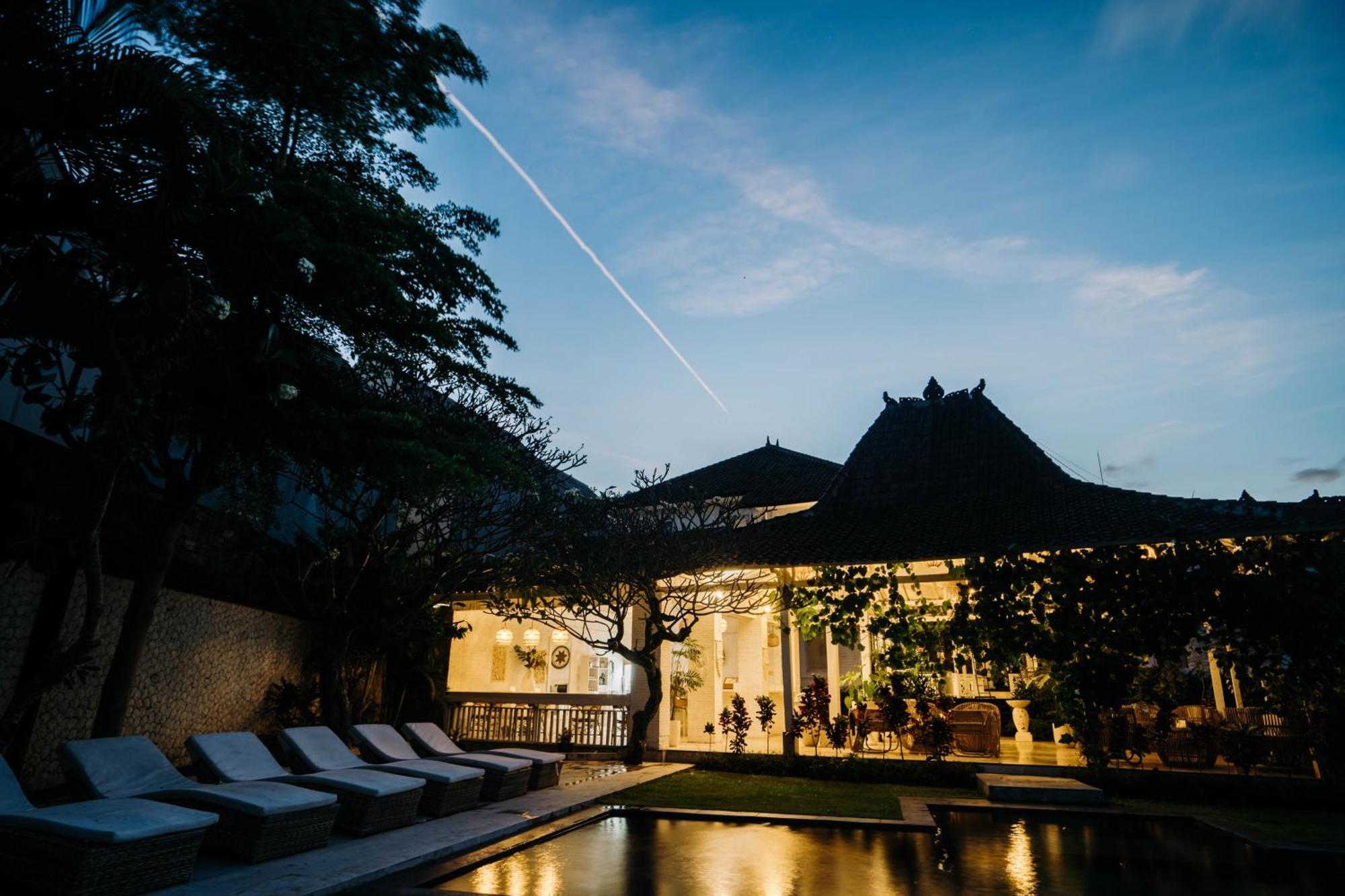 Isaiya Boutique Hotel Canggu Екстериор снимка