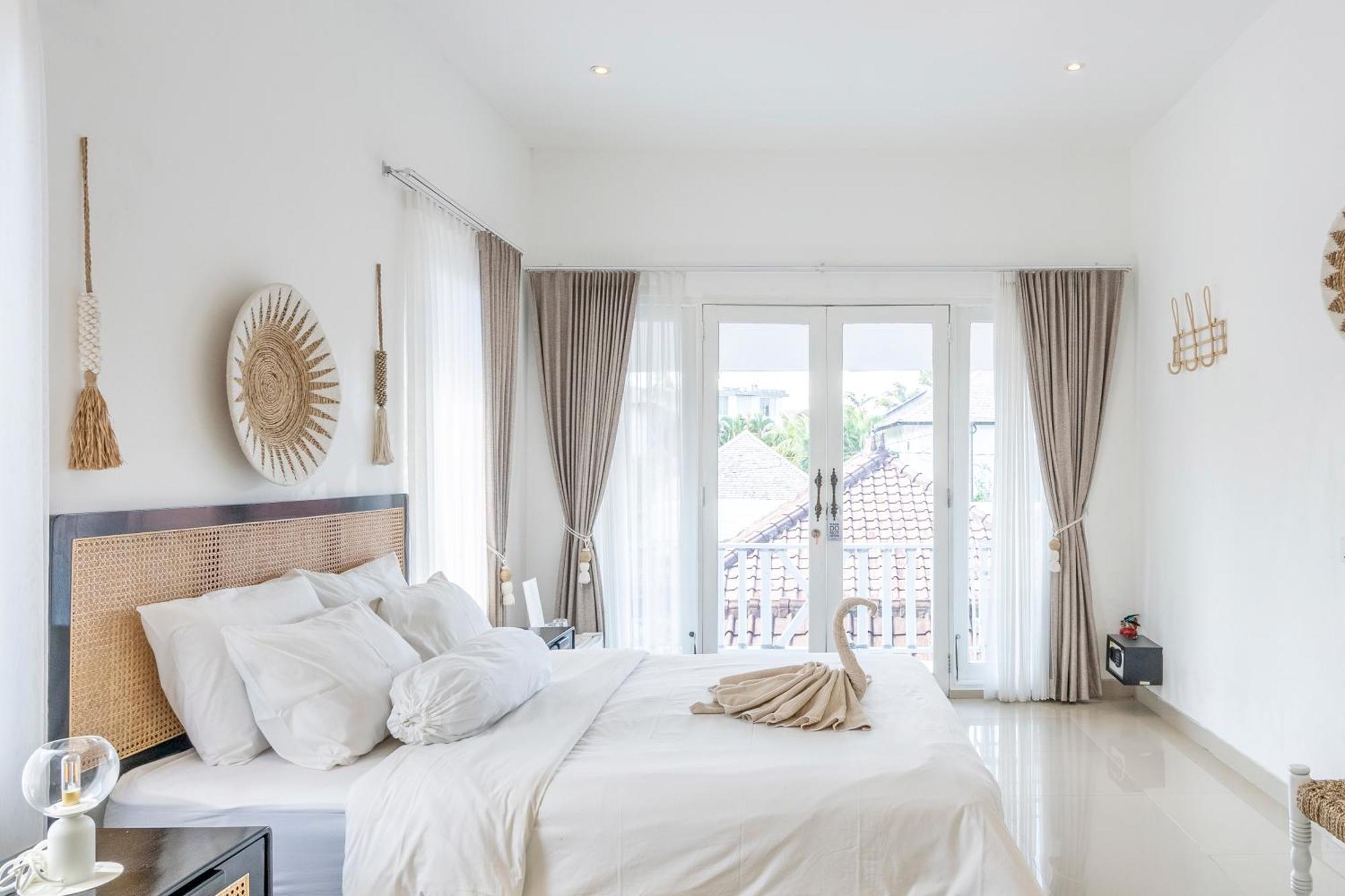 Isaiya Boutique Hotel Canggu Екстериор снимка